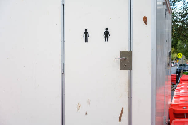 Best Portable restroom trailer rental  in Rosemont, IL